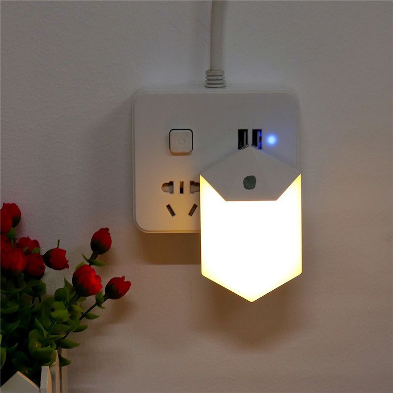 05W-6-LED-Light-controlled-Night-Light-Wall-Hallway-Bathroom-Bedroom-Kid-Warm-White-Lamp-AC110-240V-1532642
